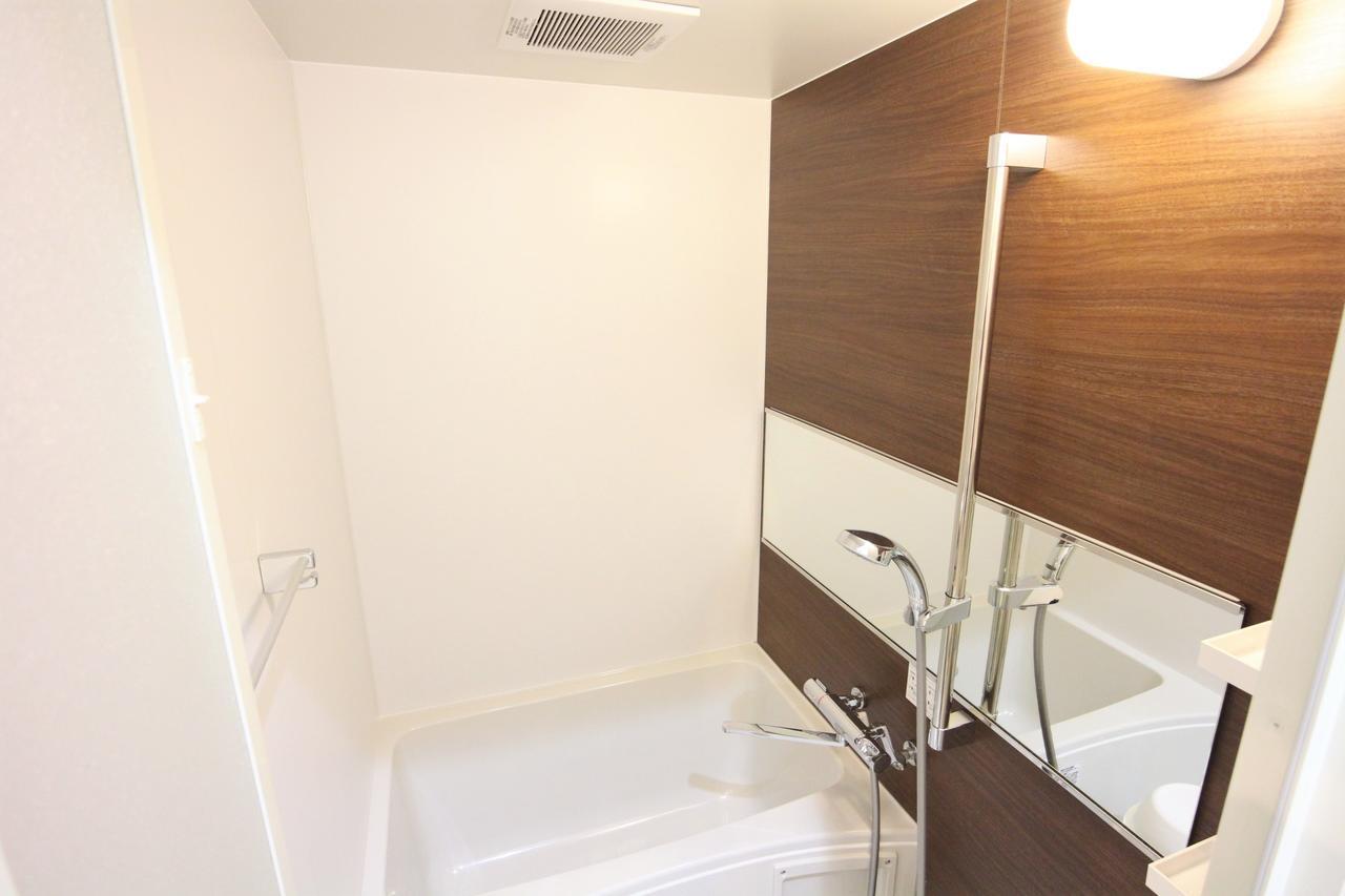 Sekai Hotel Ayame Osaka Esterno foto
