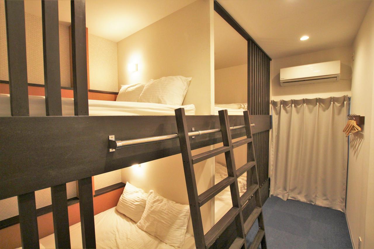 Sekai Hotel Ayame Osaka Esterno foto